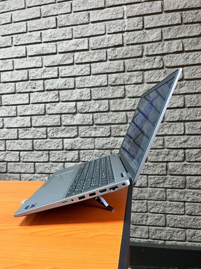 Dell Latitude 5540 Core i7 vPro 13th Gen