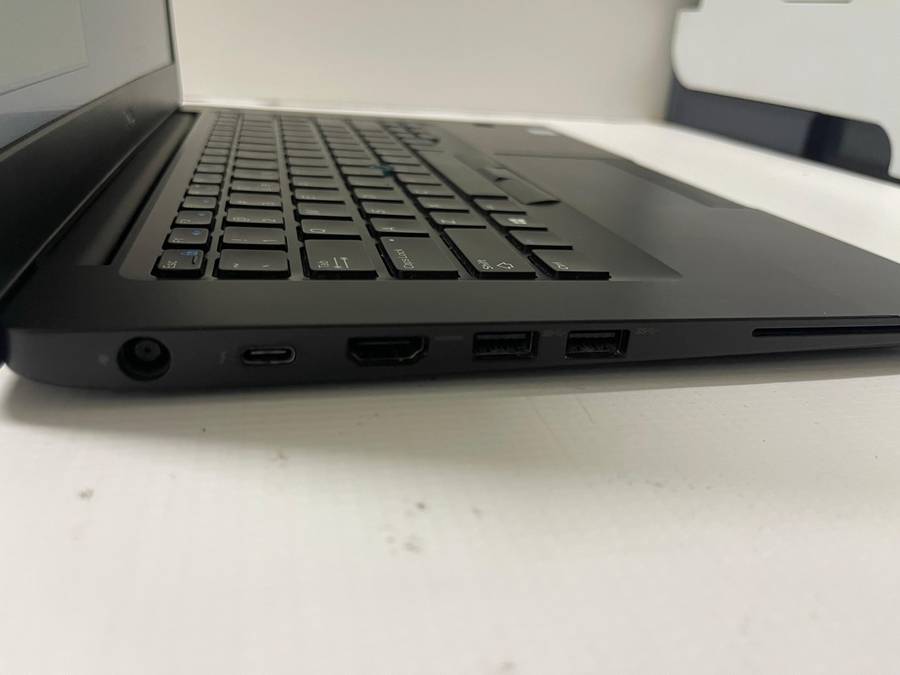 DELL LATITUDE 7490 - intel Core i7 8650U - 16GB DDR4 - 512GB NVME SSD - 14 INCH - LAPTOP