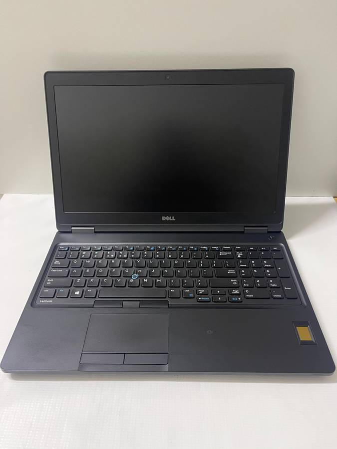 Dell Latitude 5580 Intel Core i5-7200U 2.5GHz 16GB DDR4 RAM 512GB SSD