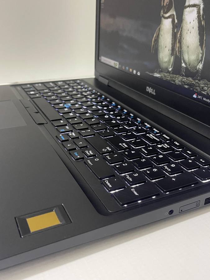 Dell Latitude 5580 Intel Core i5-7200U 2.5GHz 16GB DDR4 RAM 512GB SSD