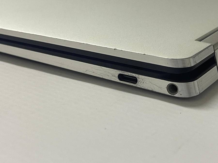 Dell XPS 13 9310 13.4-inch Touchscr 2-in-1 x360 Convertible Laptop Core i7-1165G7 16GB RAM 512GB SSD