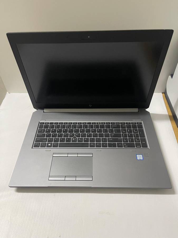HP ZBook 17 G5 Mobile Workstation Core i7-8750H 17.3" FHD 32GB RAM 1TB SSD Quadro T1000 4GB DDR5 GPU