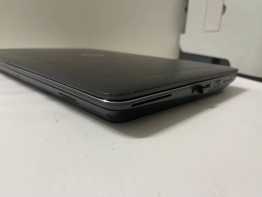 HP ZBook 17 G4 Mobile Workstation Core i7 7th Gen 17.3 32GB RAM 1TB SSD 6GB NVIDIA QUADRO P3000 GPU