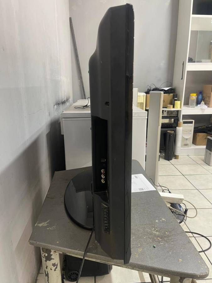 Sinotec 42" (107cm) Full HD LCD TV  | HDMI, USB, AV, VGA | Built-in Speakers