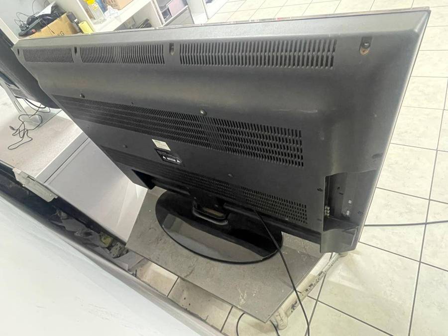 Sinotec 42" (107cm) Full HD LCD TV  | HDMI, USB, AV, VGA | Built-in Speakers