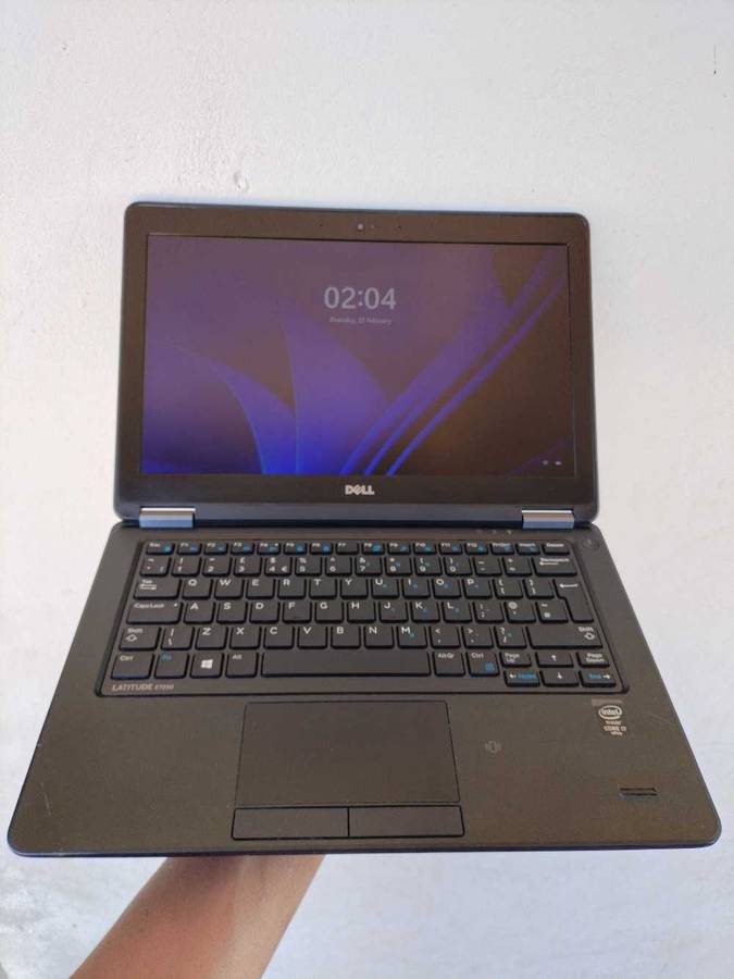 Dell Latitude E7250 i7-5600U