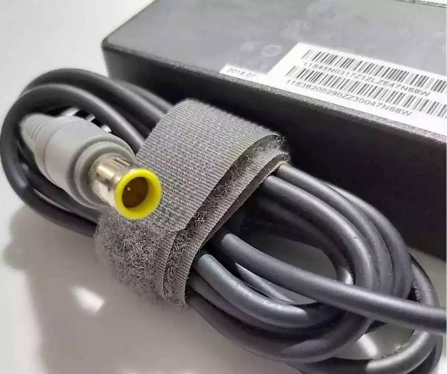 Original Lenovo 42T5292 - 90W 20V 4.5A 5.5mm Tip AC Adapter for Lenovo Thinkpad