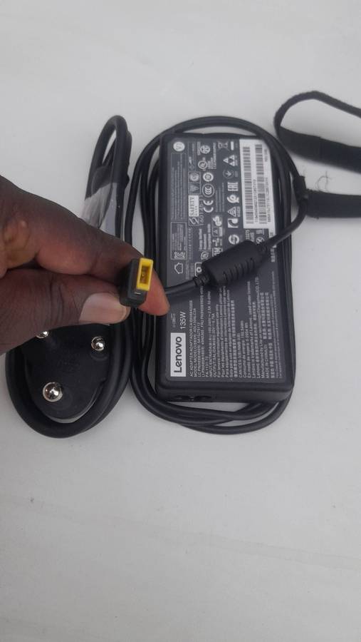 Original 135W Lenovo ThinkPad ADL135NLC3A 20V 6.75A Power AC Adapter(Square Tip)