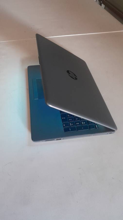 HP 255 G7 - AMD Ryzen 3 3200U, 8GB DDR4 Ram, 1TB Hard Drive, Integrated Radeon Vega 3 Graphics