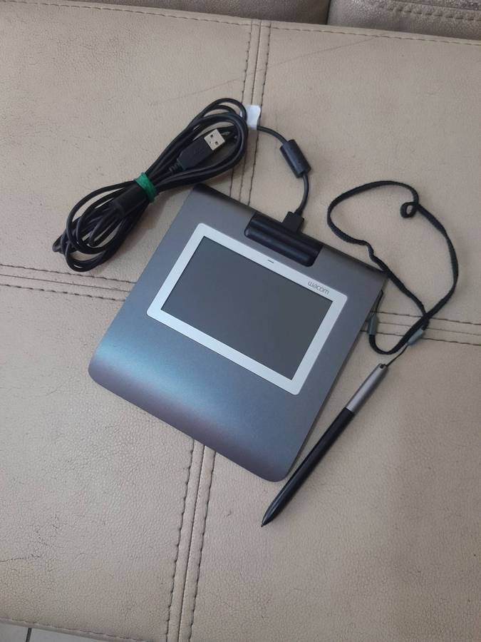 Wacom STU-530 5" LCD Signature Pad