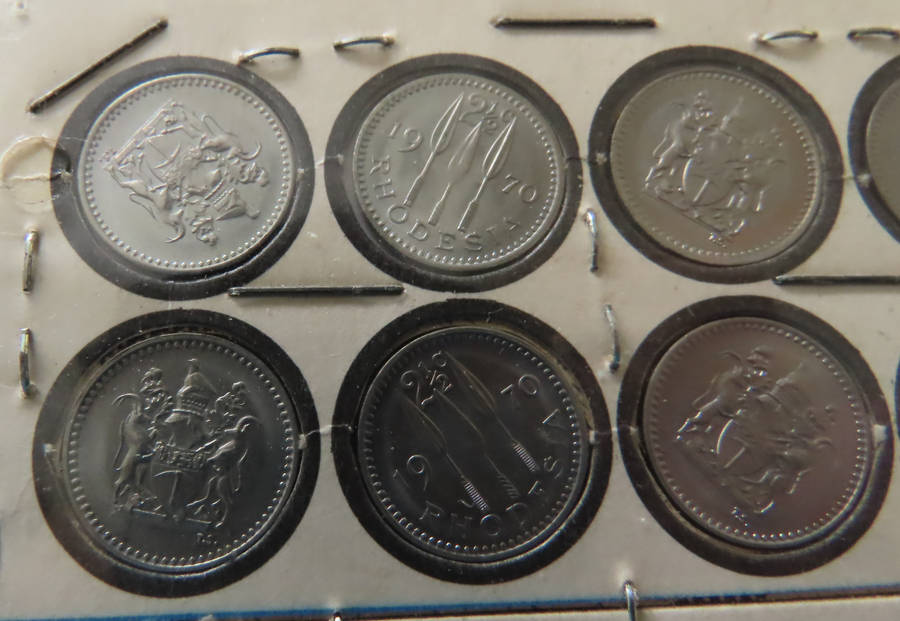 Rhodesia - Rhodesia Coins 1970 Lot of 16 X 2 and 1/2 Cents Uncircukated
