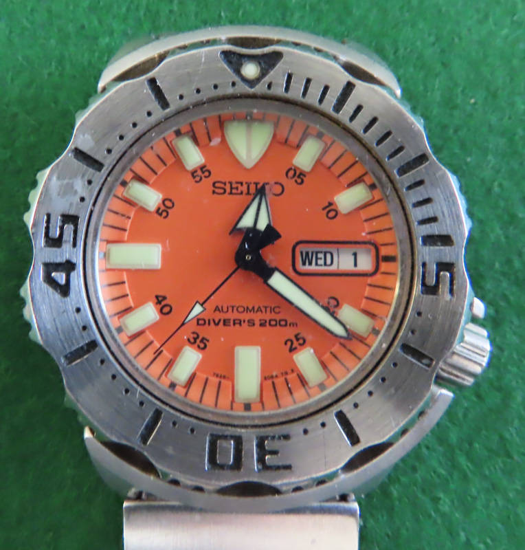 Seiko Vintage Watch Automatic Divers 200m - Known as the 'Orange Monster'