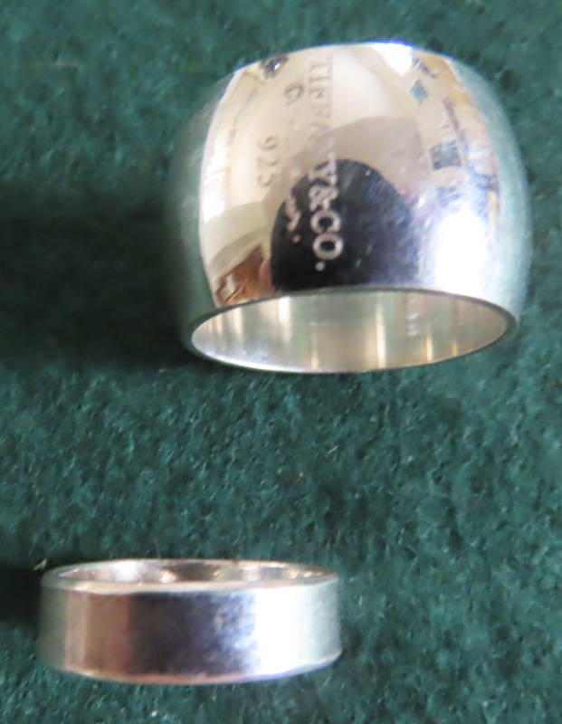 Costume Jewellery - 5 Rings