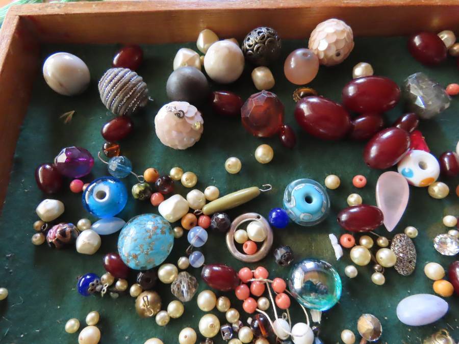 Jewellery - D.I.Y. - Collection of Beads, etc- Job Lot