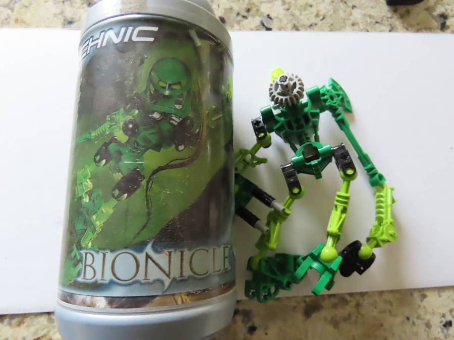 Lego - Technic - Bionicle - Lewa 8535 - Complete in Container
