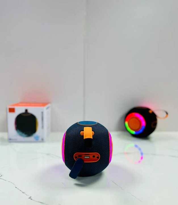 Blue BOOMBOX905 Wireless Bluetooth speaker Outdoor subwoofer Portable gift speaker with high sound