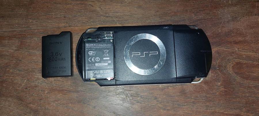 Sony PSP 1000 Bundle