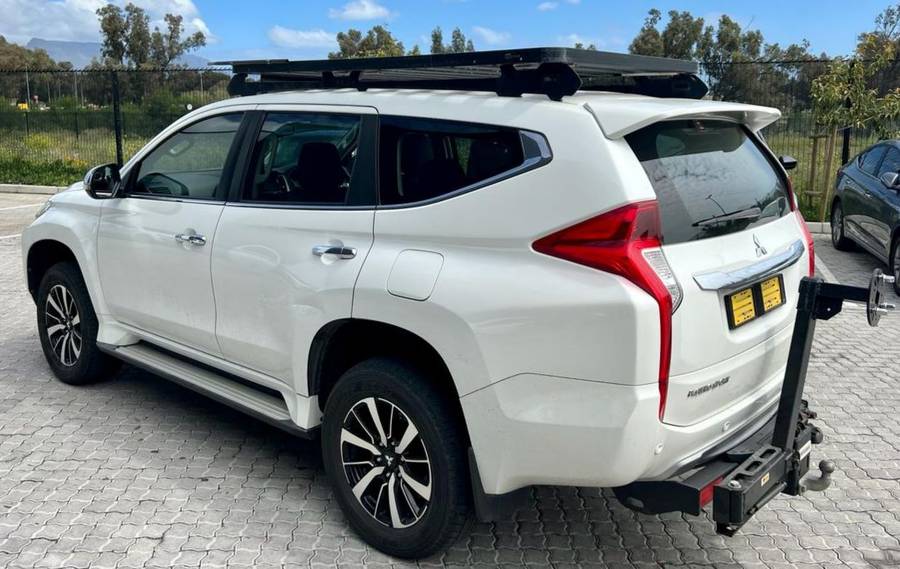 Front Runner Roof Rack (Pajero Sport)