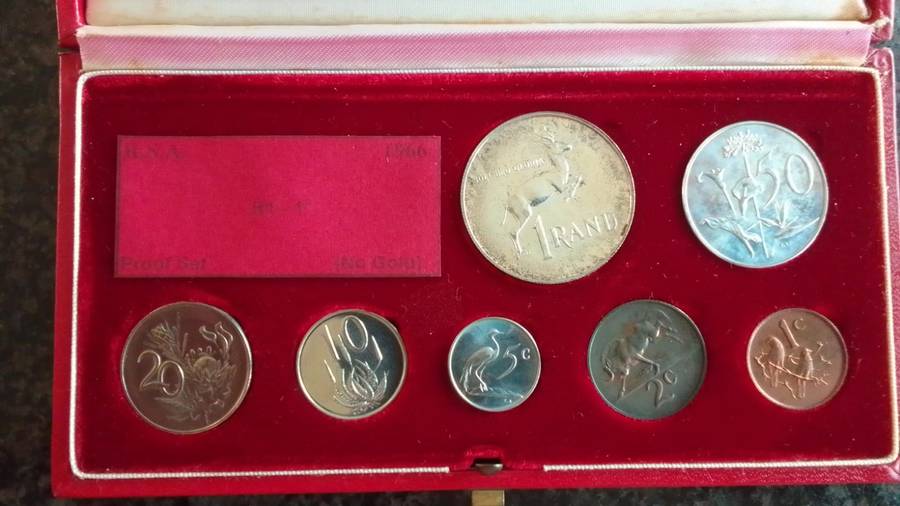 1966 South African Coin set (Silver R1)