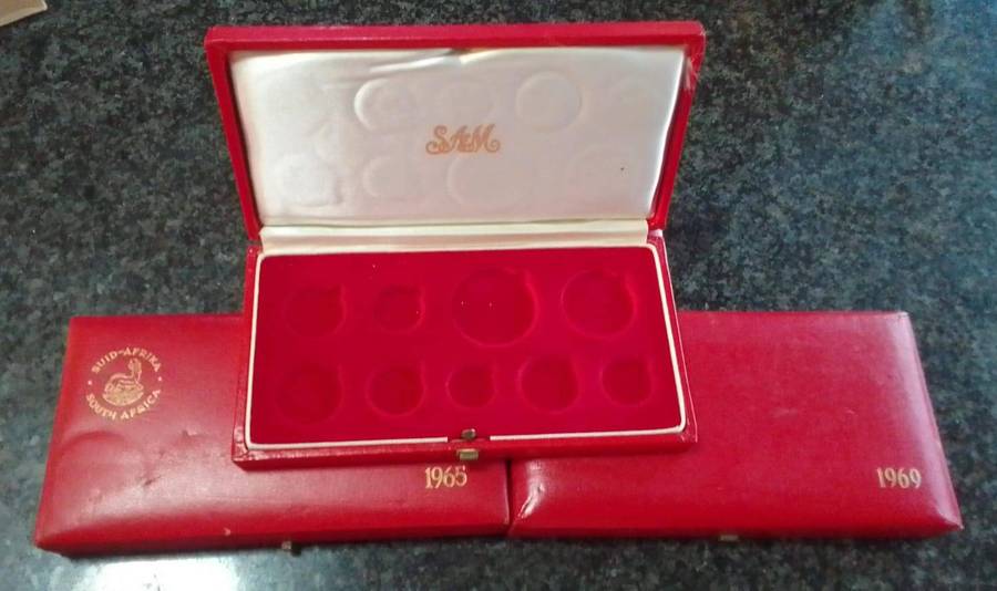 4 x Empty Short Red Coin Boxes