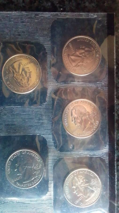2001 US Mint Uncirculated Coin Set - Denver Mint