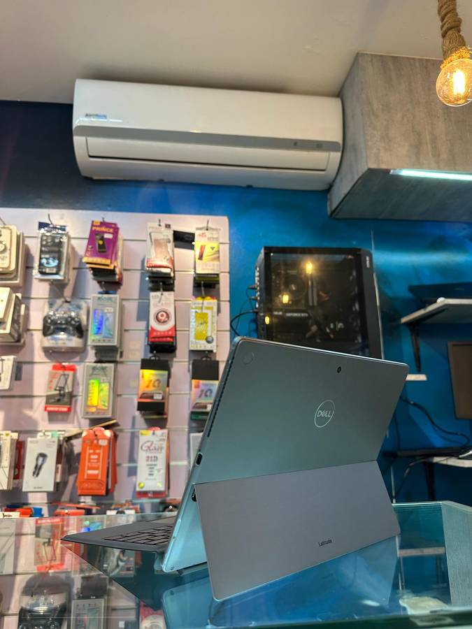 Dell Latitude 7320 13" | Core i5-1140G7 | 16GB RAM | Win 11 Pro | Refurbished 2-in-1 Detachable