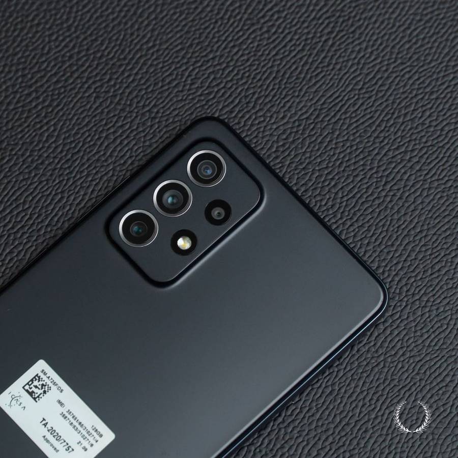 Samsung A72