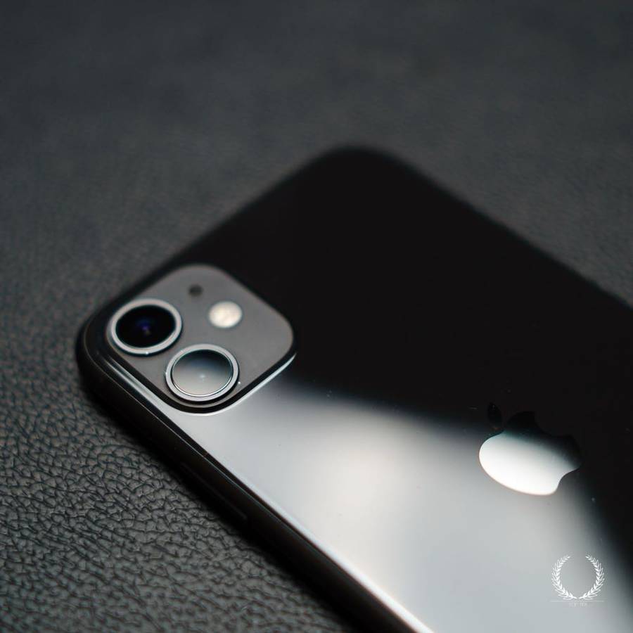 iPhone 11
