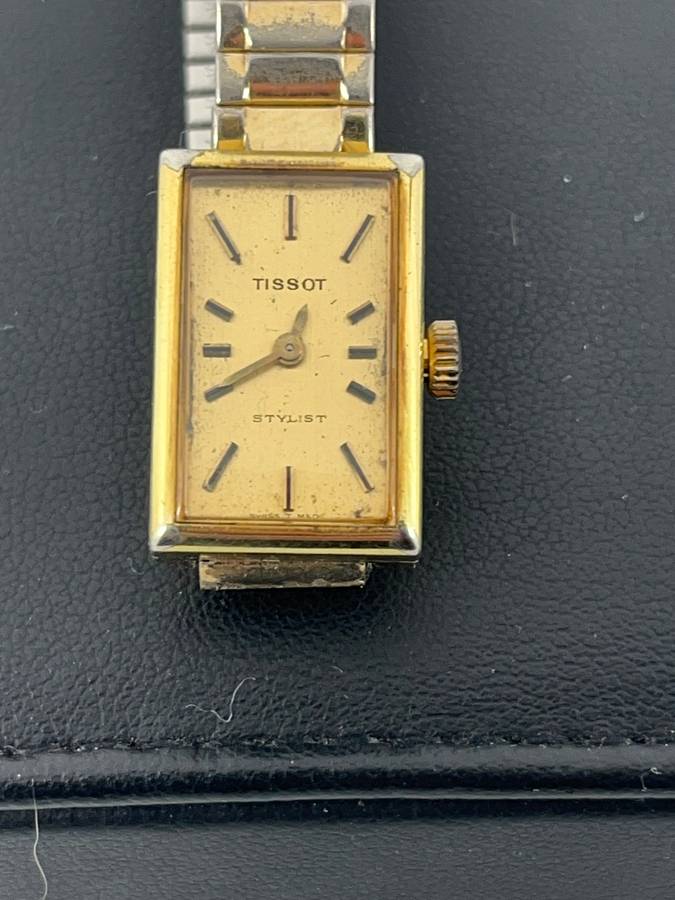 Collection of 4 Vintage Ladies Watches