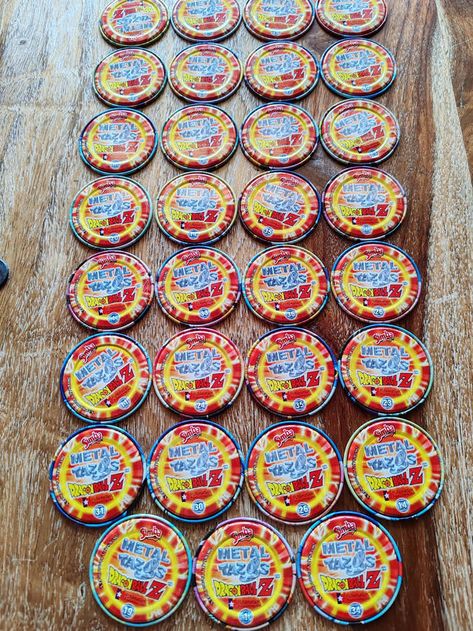 Lot of 31 Original Dragon Ball Z Metal Tazos