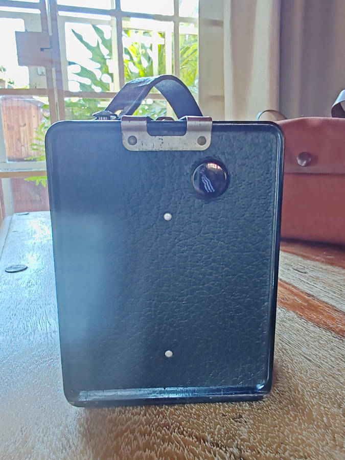 Vintage Kodak Brownie Model 1 Camera with Cloth Bag  Untested