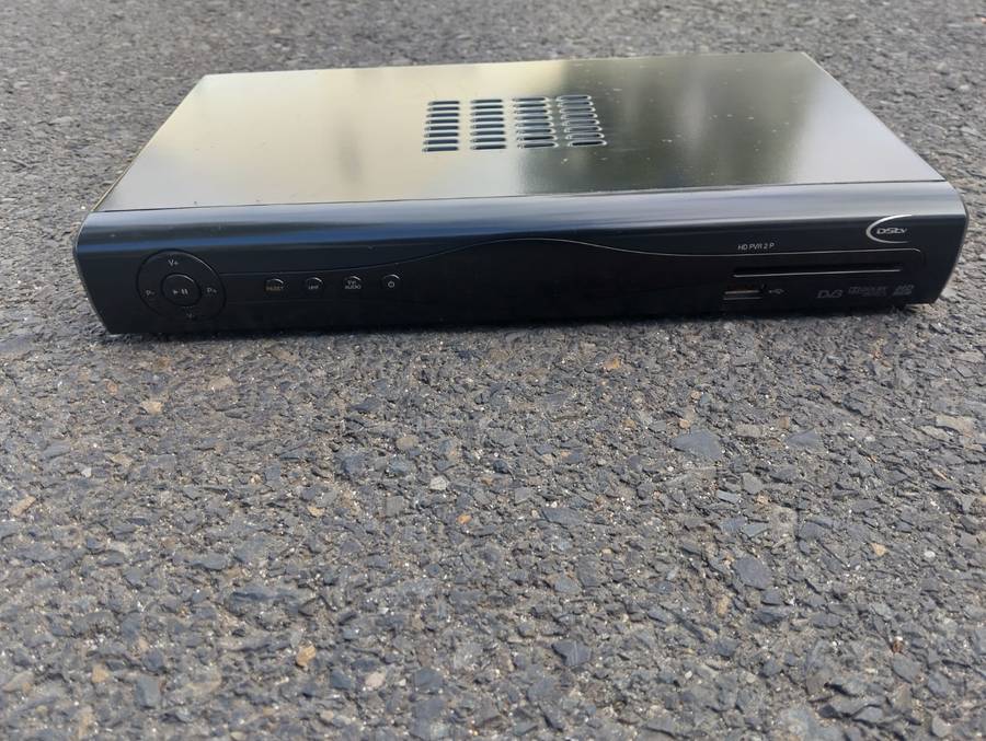 Pace DStv HD PVR 2P Decoder (TDS865IMC) | B3379038500