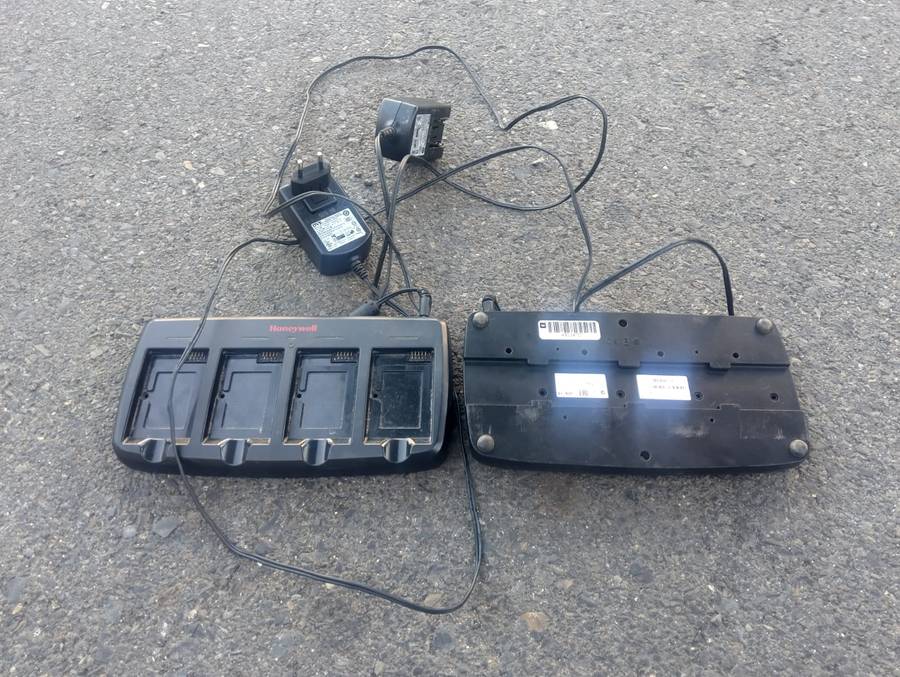 Honeywell 4-slot battery charger, Model: COMMON-QC