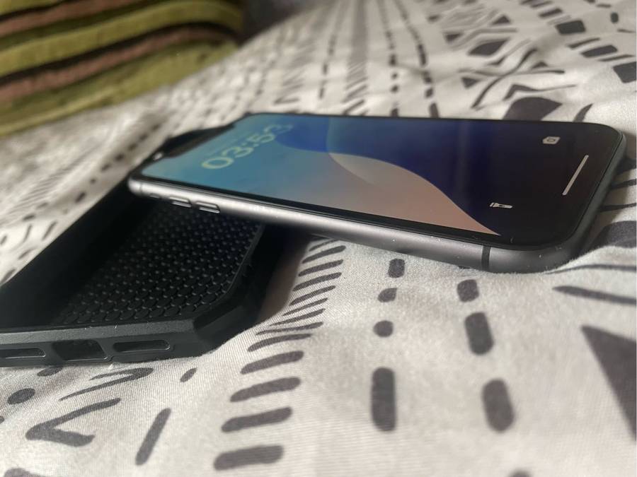 Pre loved iPhone 11