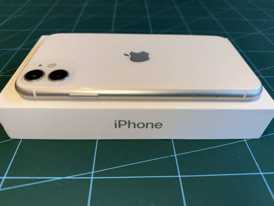 Apple iPhone 11 Green 78% Battery