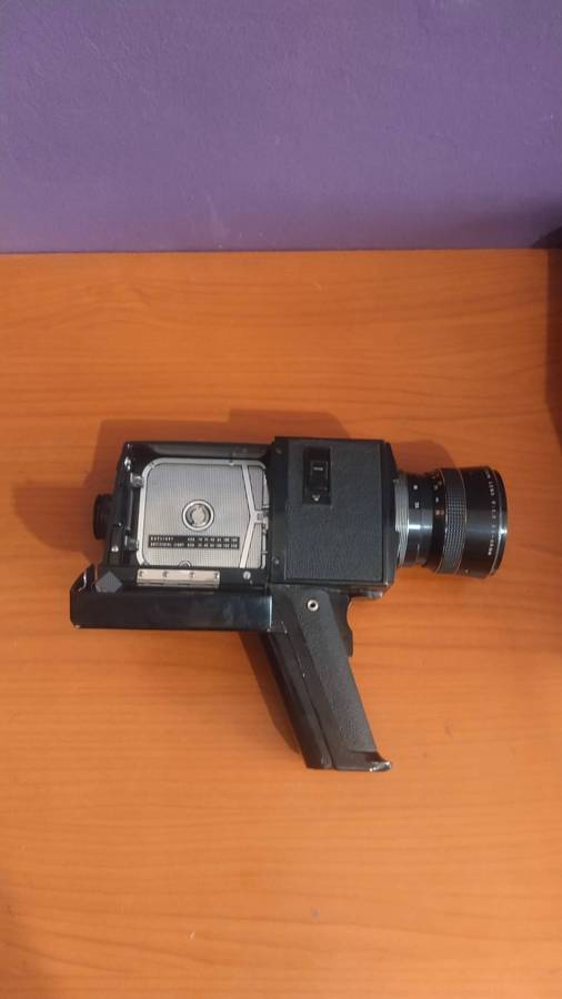 Chinon 809 Power Zoom