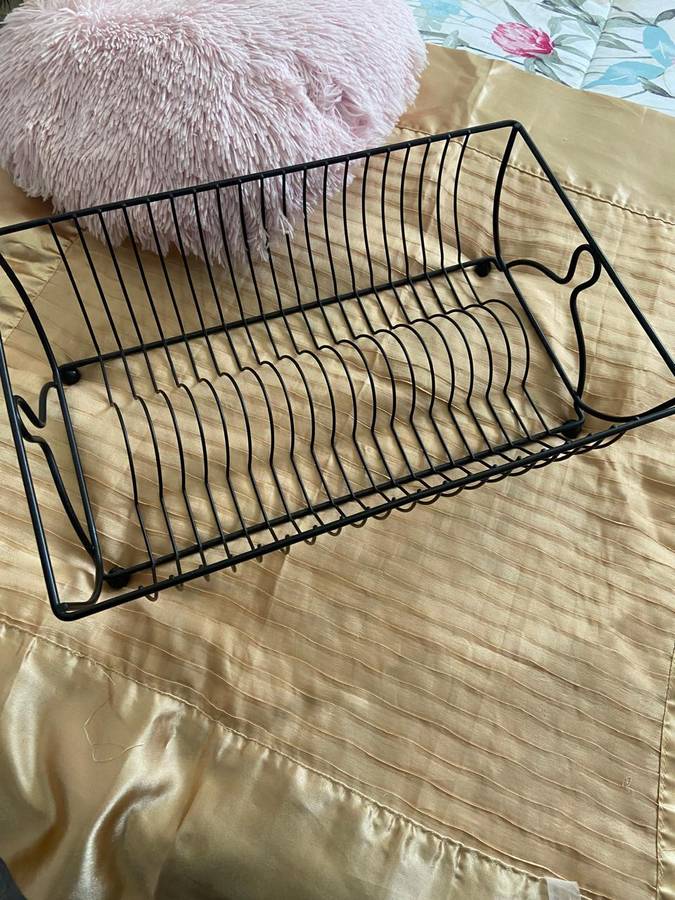 Assorted Kitchen Items, Second Hand, Lot 7 Of 11