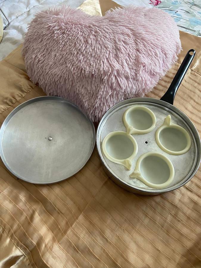 Assorted Kitchen Items, Second Hand, Lot 8 Of 11