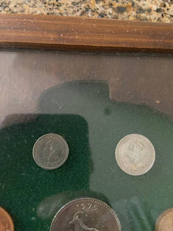 Rhodesia Coin Set In Wooden Frame (Rare), Rare Coins And Notes Auction, Lot 1 Of 20