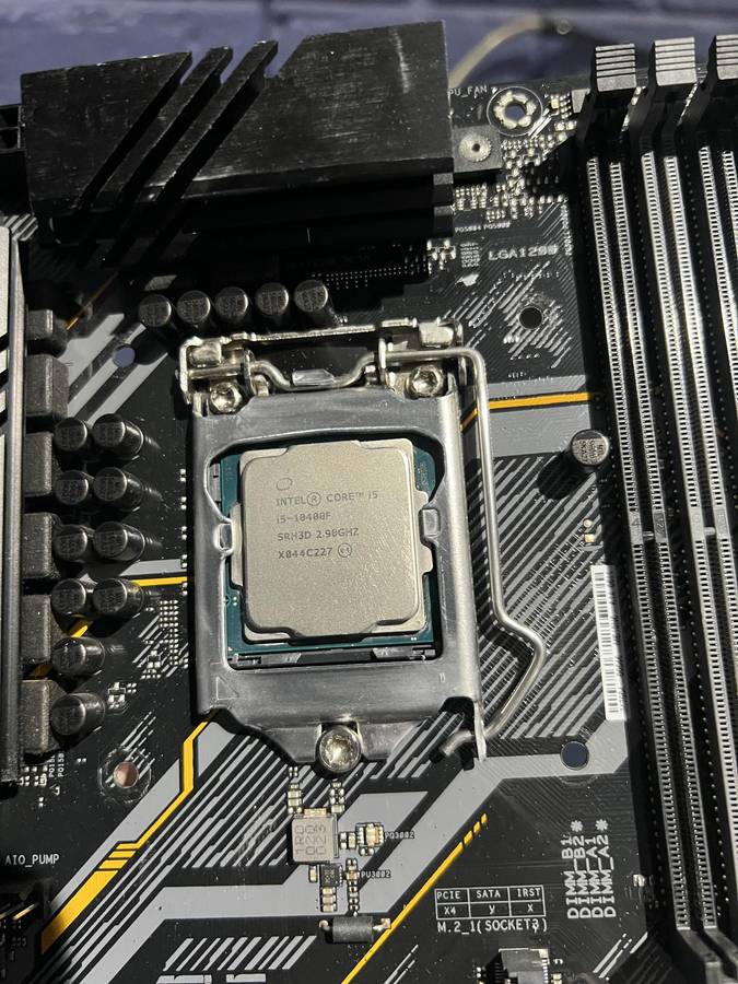 Combo i5 10400f, Asus Tuf B460 Plus, Evga 600W Psu