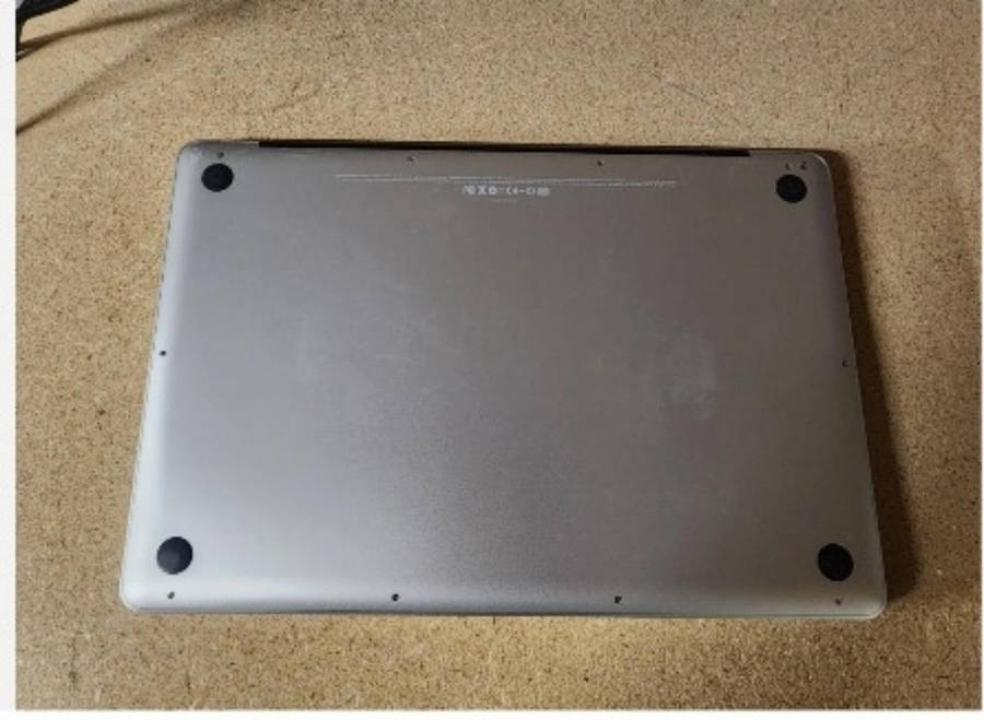 Macbook Pro Unibody A1286, 15 inch Duo cores