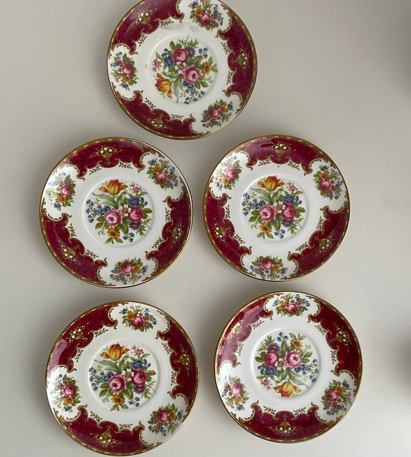 Shelley Duchess 13401 Cup & Saucer Set c.1926  Fine Bone China  6 Teacups & 5 Saucers