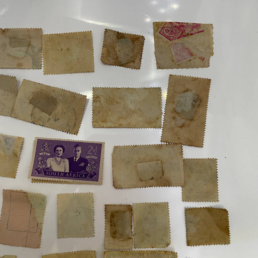 Lot of 33 Vintage Union of South Africa Stamps  Silver Wedding, Natal Settlers, 2/6 High Value + Mi