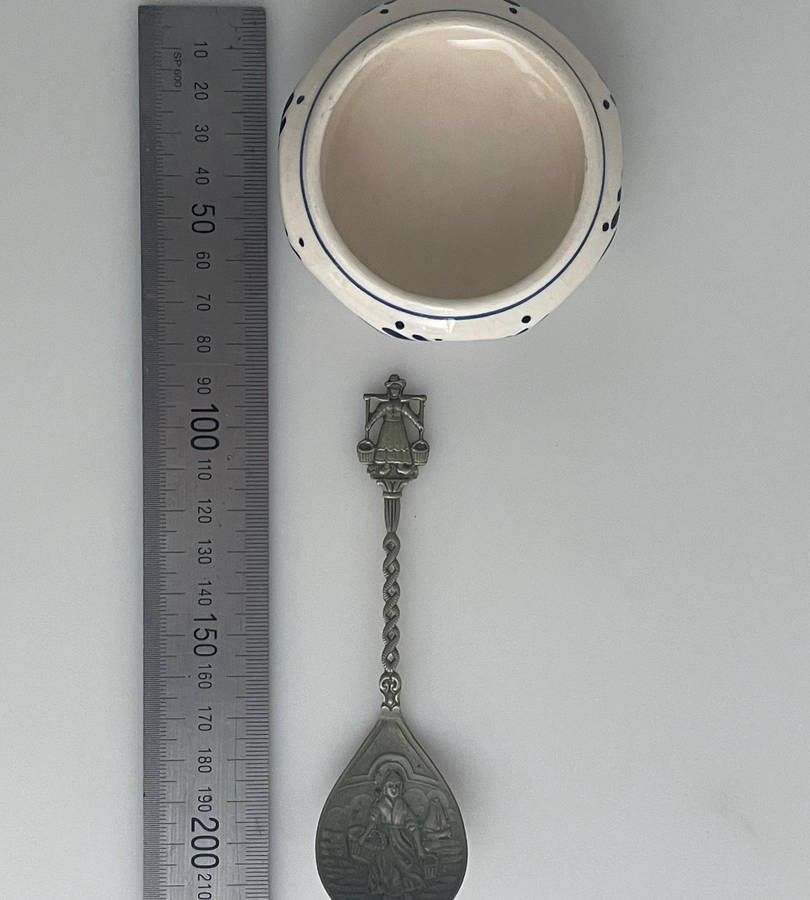 Bargain 7-Piece Dutch Delftware Decor Lot  Chemkefa plate, Boch Plate, Coasters, Candle Holder