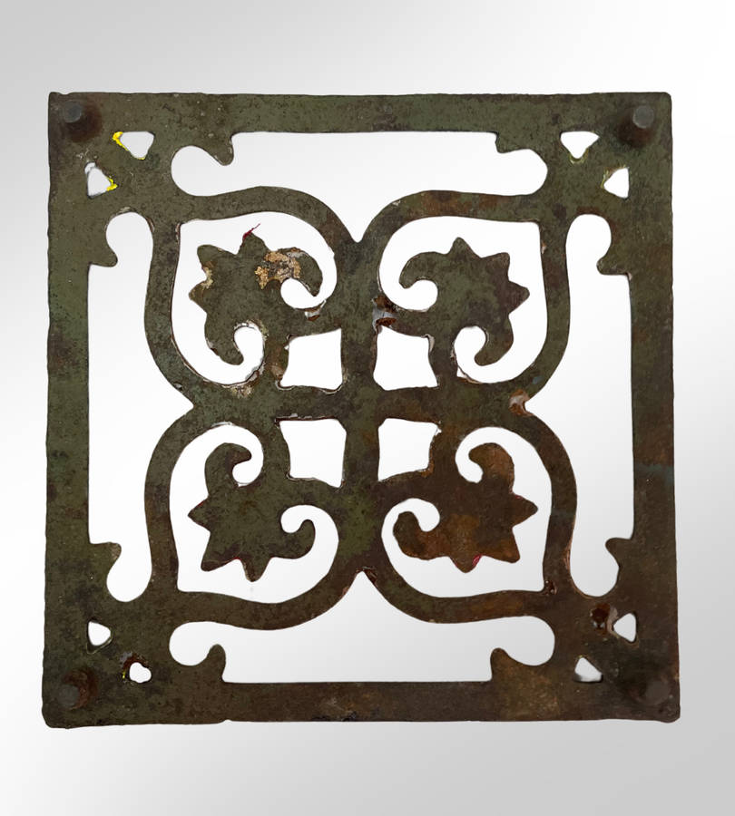 Rustic Farmhouse Kitchen Décor Set - Cast Iron Rooster Trivets, Ceramic Tile, and Squirrel Door Stop