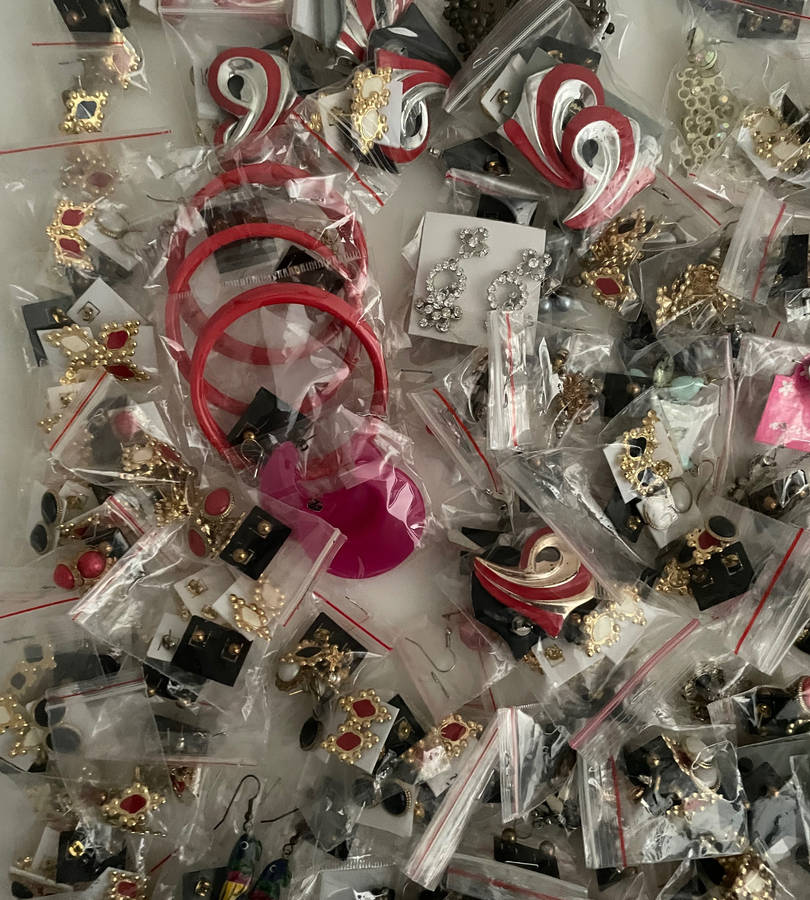Lot of 700+ Costume Jewelry Earrings  Mixed Styles & Duplicates, Sold As-Is