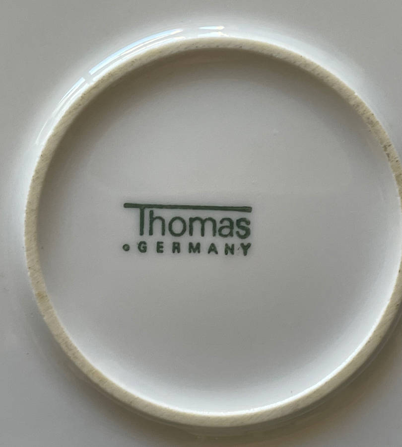 Rare 4-Piece Thomas Rosenthal Porcelain Serving Dishes with Lids  1970s German