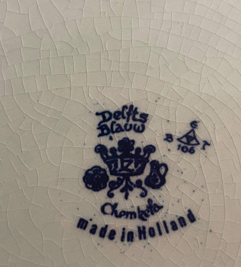 Bargain 7-Piece Dutch Delftware Decor Lot  Chemkefa plate, Boch Plate, Coasters, Candle Holder