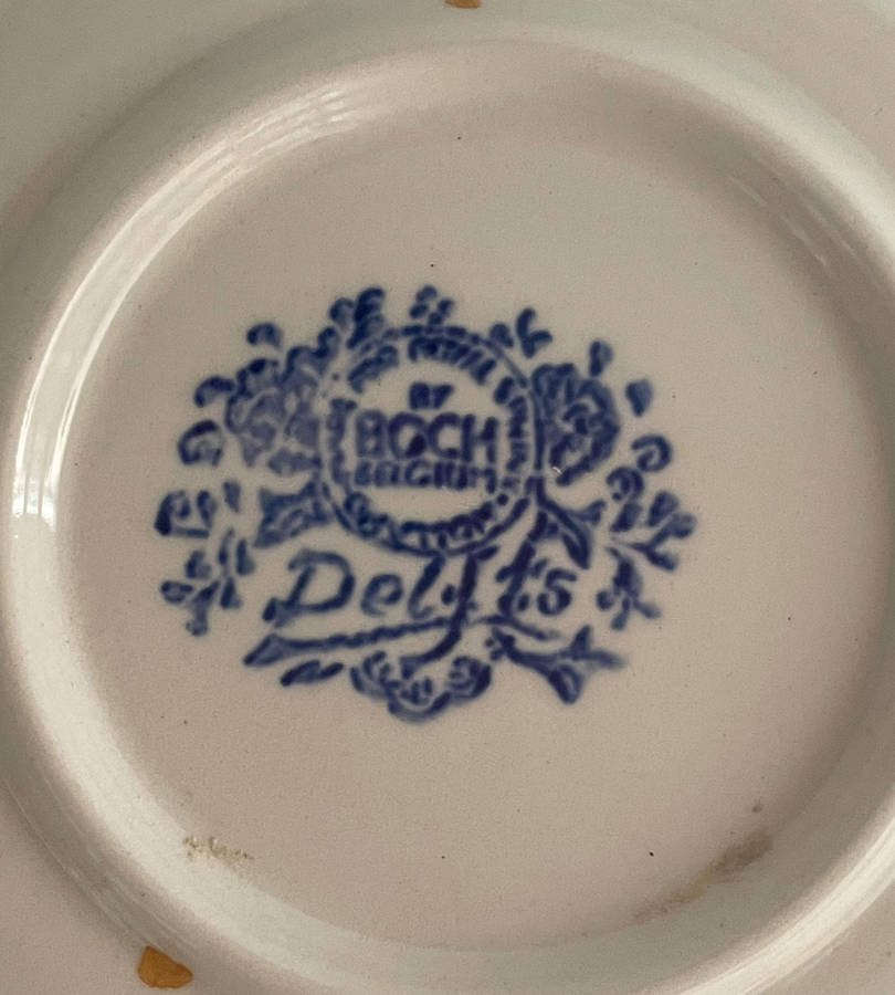 Bargain 7-Piece Dutch Delftware Decor Lot  Chemkefa plate, Boch Plate, Coasters, Candle Holder