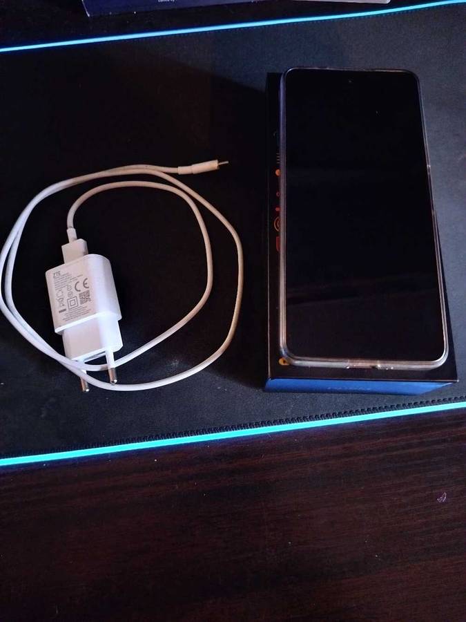 ZTE NUBIA MUSIC MODEL: Z2353